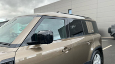 Land Rover Defender 3.0 D250 SE 110 5dr Auto Diesel Estate